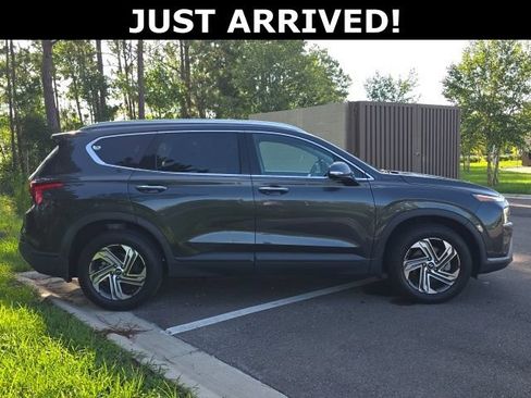 Used 2023 Hyundai Santa Fe SEL FWD image 3