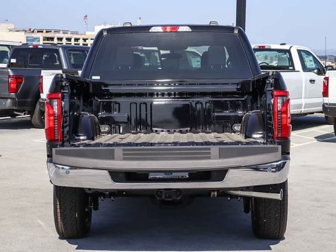 New 2026 Ford F150 XLT w/ XLT Chrome Appearance Package AWD/4WD image 28