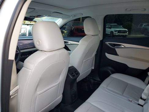 Used 2026 Buick Envision Avenir AWD/4WD image 9