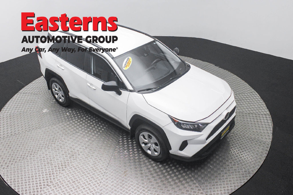 Used 2020 Toyota RAV4 LE w/ All Weather Liner Package AWD/4WD image 4