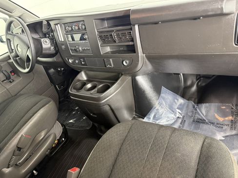 Used 2024 Chevrolet Express 2500 w/ Driver Convenience Package image 11