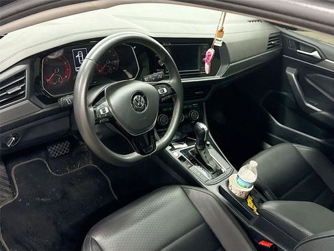 Used 2021 Volkswagen Jetta SE FWD image 7