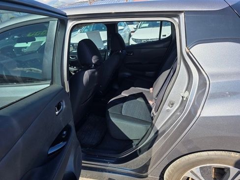 Used 2019 Nissan Leaf SV image 10