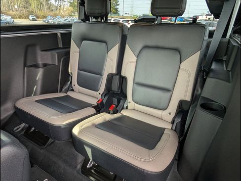 Used 2024 Ford Bronco Big Bend image 10