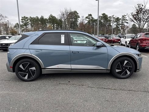 New 2026 Hyundai Ioniq 5 Limited image 8