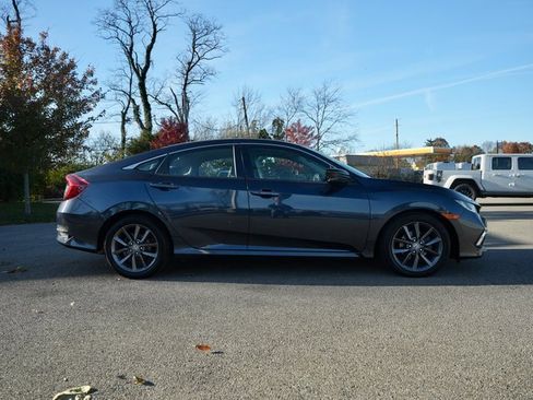 Used 2020 Honda Civic EX image 6