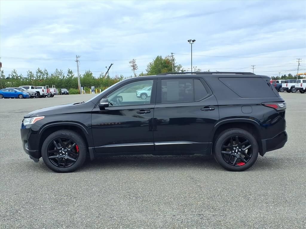 Used 2021 Chevrolet Traverse Premier w/ Redline Edition AWD/4WD image 7
