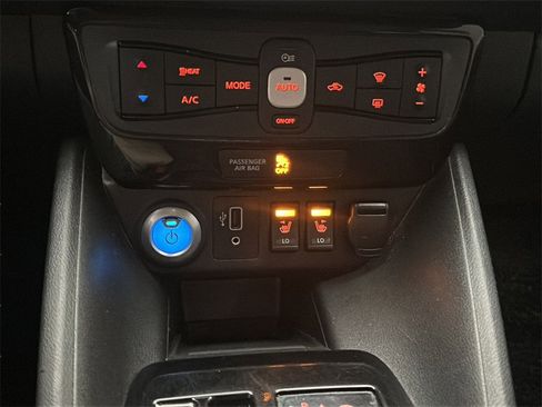 Used 2019 Nissan Leaf SV Plus w/ SV Plus Technology Package image 21