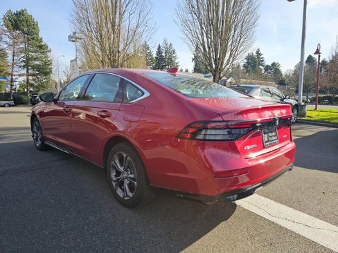 Used 2025 Honda Accord EX-L image 5