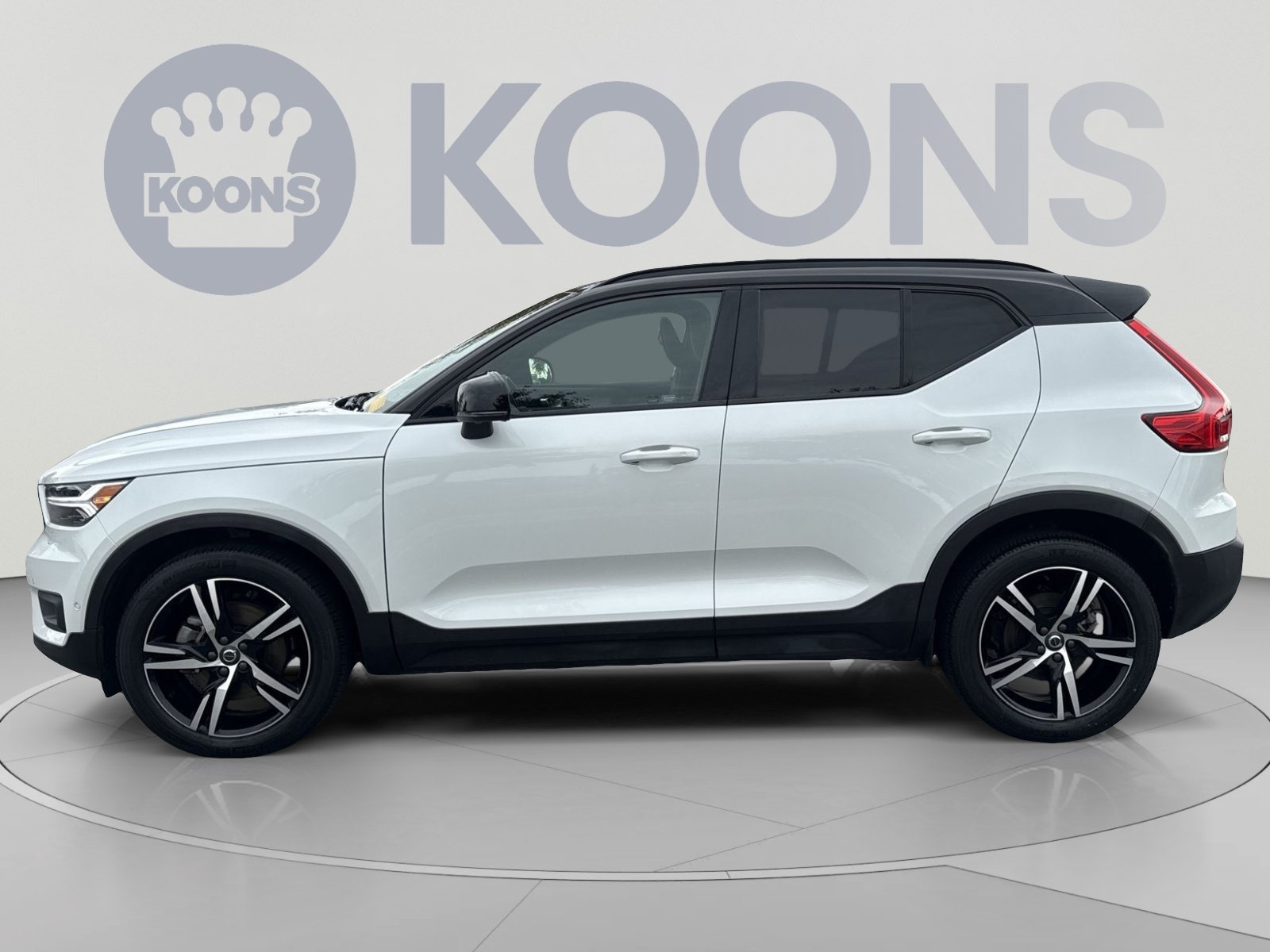 Used 2021 Volvo XC40 T5 R-Design w/ Advanced Package AWD/4WD image 13