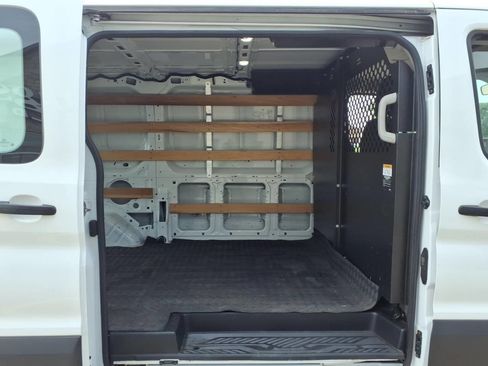 Used 2024 Ford Transit 250 Low Roof w/ Exterior Upgrade Package RWD image 20