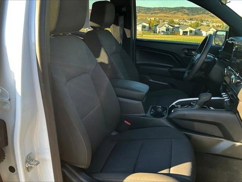 Used 2024 Chevrolet Colorado Trail Boss w/ Safety Package image 27