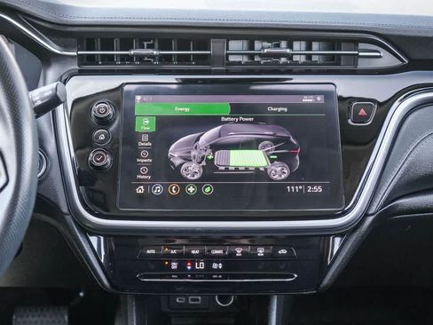 Used 2022 Chevrolet Bolt EUV LT w/ Driver Confidence Package FWD image 12