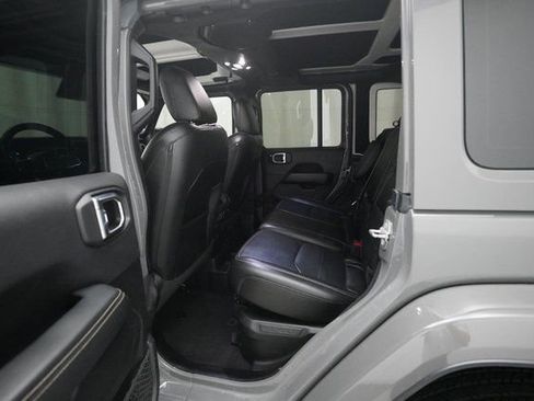 Used 2021 Jeep Wrangler Unlimited Sahara w/ Cold Weather Group image 15