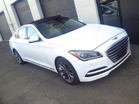 Used 2015 Hyundai Genesis 3.8 w/ Option Group 04 image 39