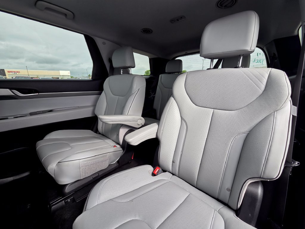 Used 2025 Hyundai Palisade SEL AWD/4WD image 25