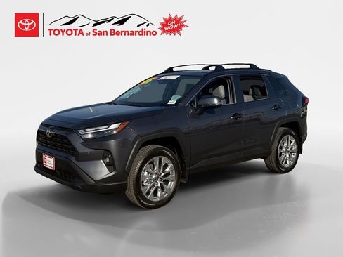 Certified 2025 Toyota RAV4 XLE Premium image 1
