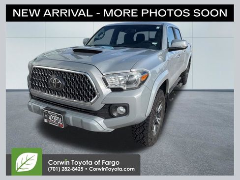 Used 2019 Toyota Tacoma SR5 image 1