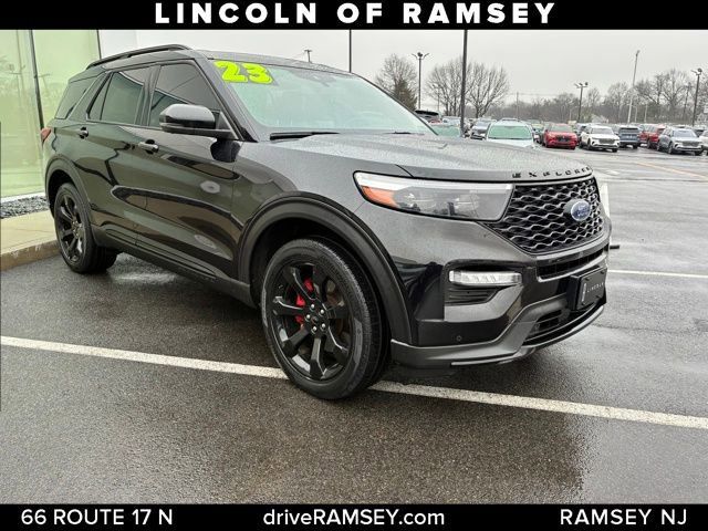 Used 2023 Ford Explorer ST w/ Equipment Group 401A AWD/4WD image 9