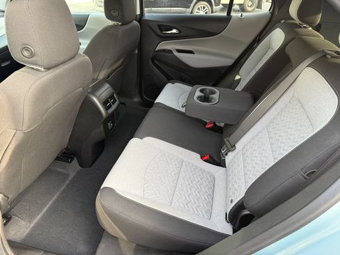 Used 2022 Chevrolet Equinox LT FWD image 19