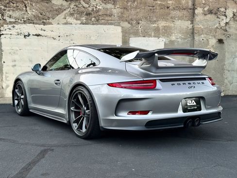 Used 2015 Porsche 911 GT3 image 10