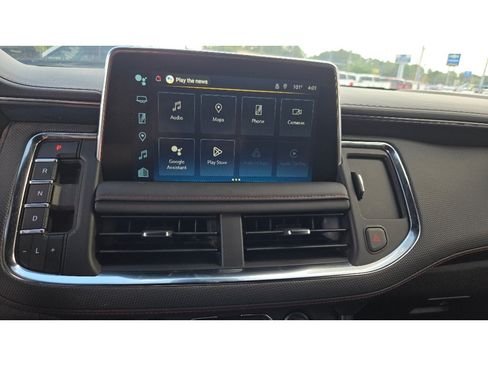 Used 2024 Chevrolet Suburban RST w/ Luxury Package AWD/4WD image 34