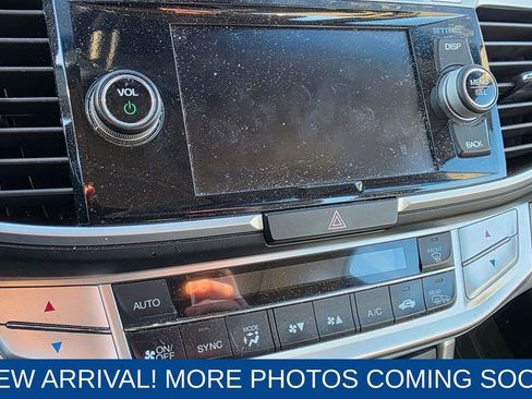 Used 2014 Honda Accord EX-L image 19