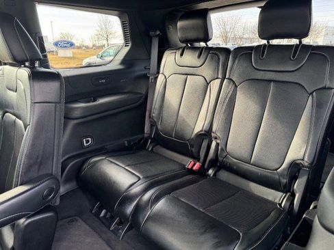 Used 2024 Jeep Grand Cherokee L Limited w/ Luxury Tech Group II image 29