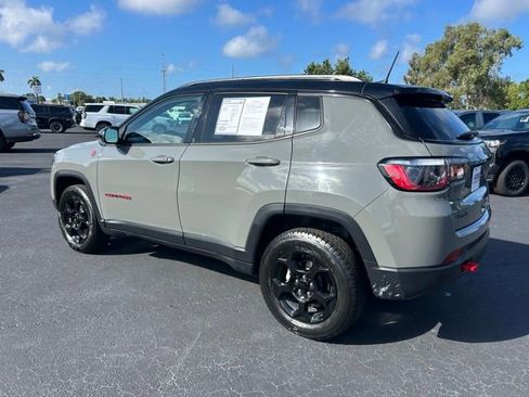 Used 2023 Jeep Compass Trailhawk AWD/4WD image 4