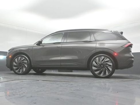 Used 2024 Lincoln Nautilus Black Label w/ Jet Appearance Package (87T) image 44