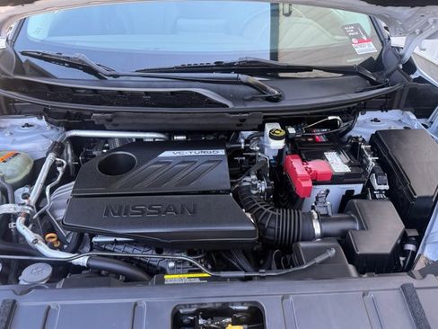 Used 2023 Nissan Rogue SV AWD/4WD image 18