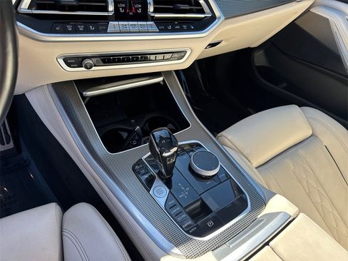 Used 2022 BMW X5 sDrive40i w/ M Sport Package image 30