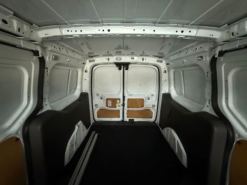 Used 2020 Ford Transit Connect XL image 15