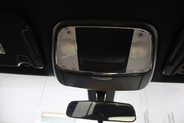 Used 2021 Dodge Charger SXT w/ Blacktop Package RWD image 22