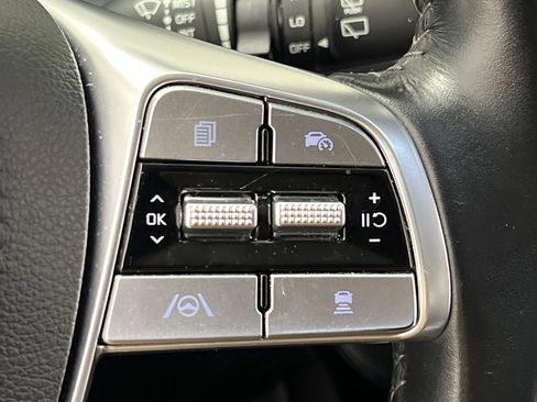 Used 2025 Kia Telluride S FWD image 59