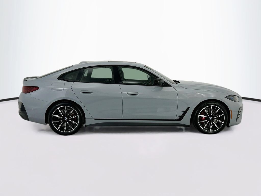 New 2026 BMW i4 eDrive40 w/ M Sport Package RWD image 4