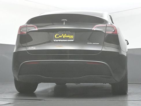 Used 2023 Tesla Model Y Long Range AWD/4WD image 47