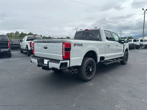 New 2026 Ford F250 Lariat w/ Black Appearance Package image 5
