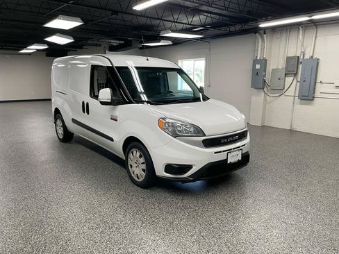Used 2019 RAM ProMaster City Tradesman SLT FWD image 11