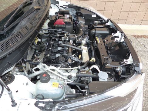 Used 2020 Nissan Kicks S FWD image 21