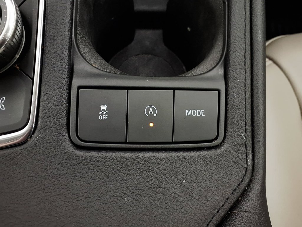 Used 2019 Cadillac XT4 Premium Luxury AWD/4WD image 22