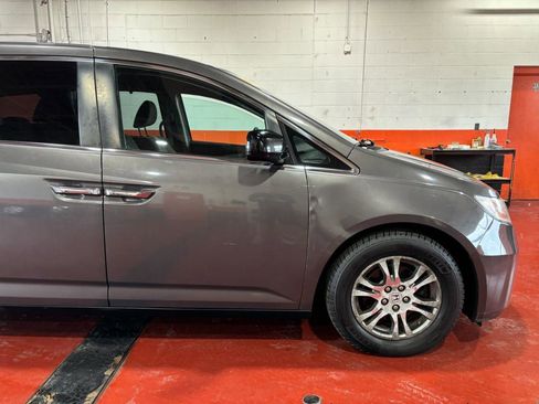 Used 2013 Honda Odyssey EX image 5