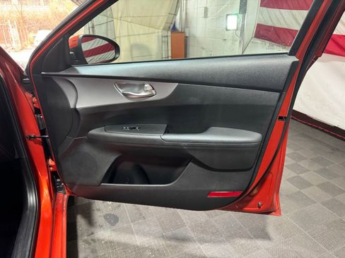 Used 2023 Kia Forte LXS image 16