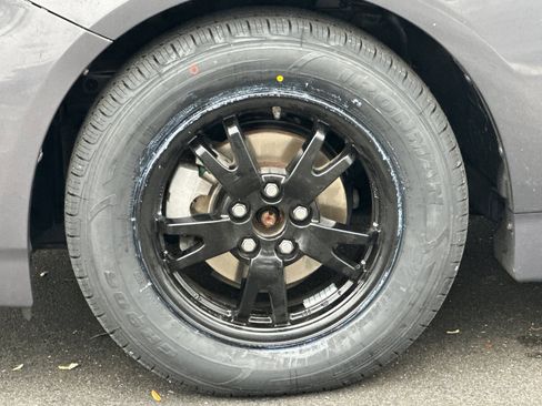 Used 2015 Toyota Prius Two image 36