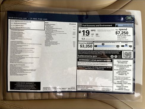Used 2025 Land Rover Discovery Dynamic SE image 29