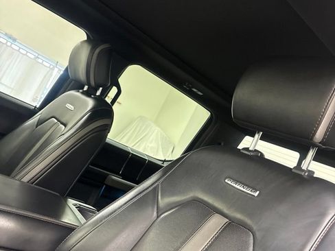 Used 2018 Ford F150 Platinum w/ Equipment Group 701A Luxury AWD/4WD image 17