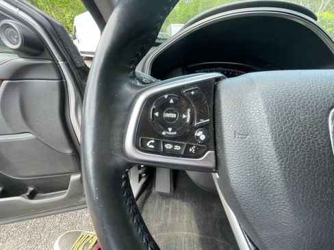 Used 2020 Honda CR-V Touring image 14