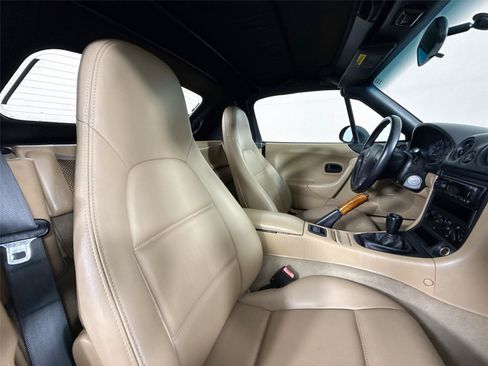 Used 1999 MAZDA MX-5 Miata RWD image 36