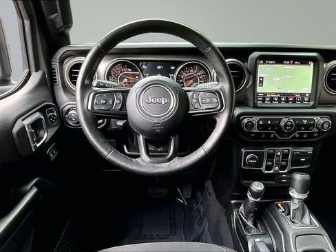 Used 2021 Jeep Gladiator Sport AWD/4WD image 5