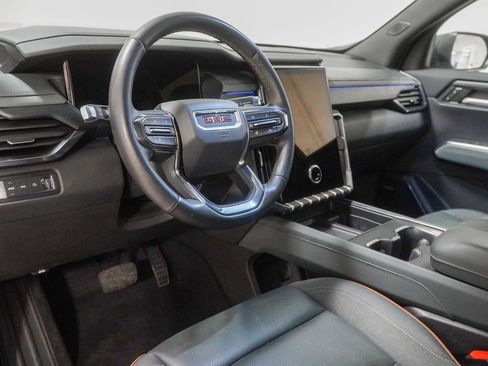 Used 2024 GMC Acadia AT4 w/ Luxury Package AWD/4WD image 20
